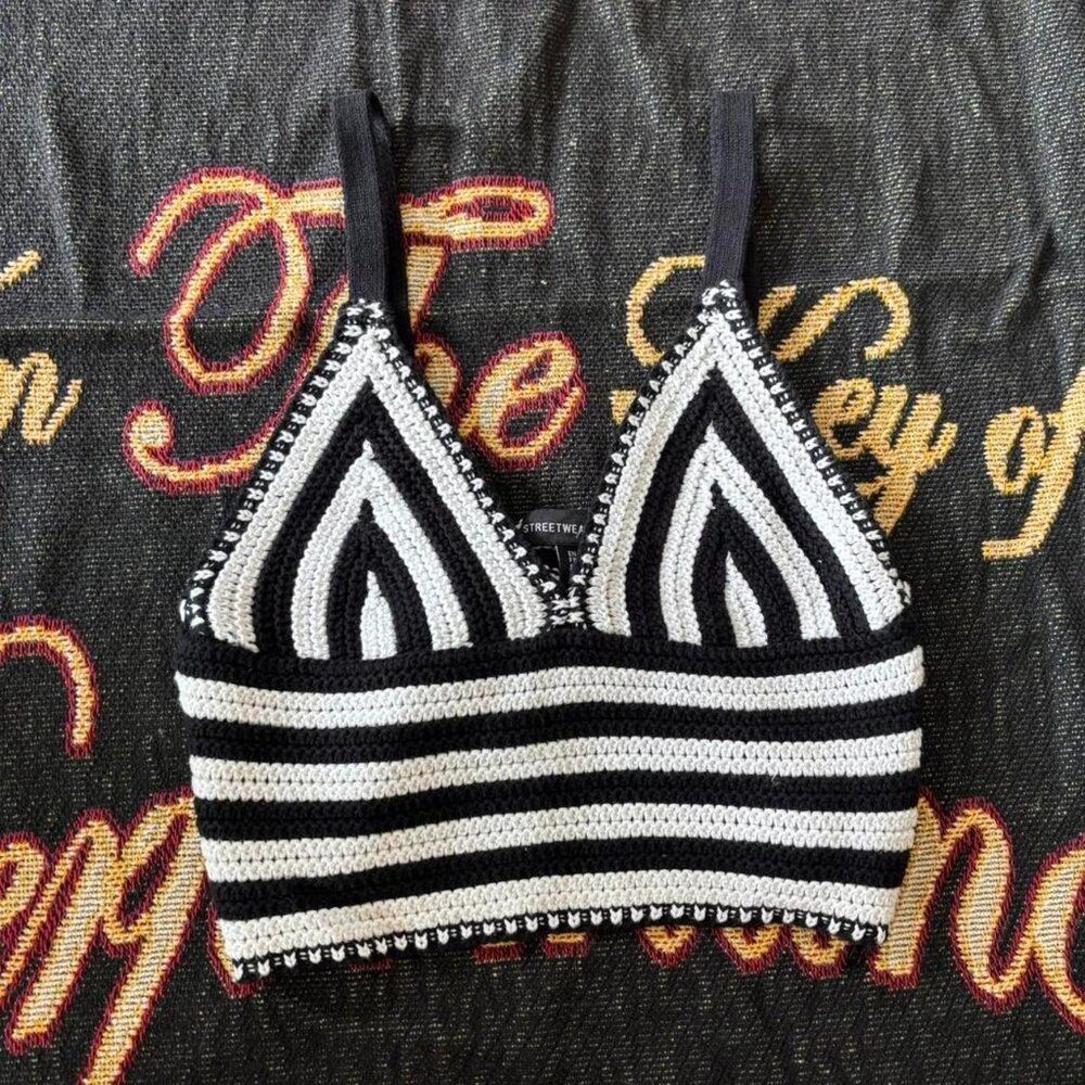 Streetwear Society Striped Crochet Tank Top -S